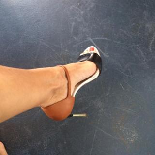 Georgina Verbaan feet photo 20