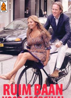 Georgina Verbaan feet photo 7