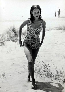 Geraldine Chaplin feet photo 4