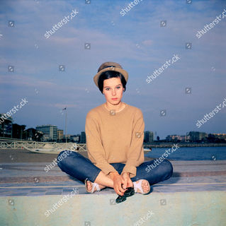 Geraldine Chaplin feet photo 2
