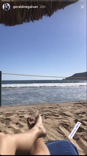 Geraldine Galván feet photo 1