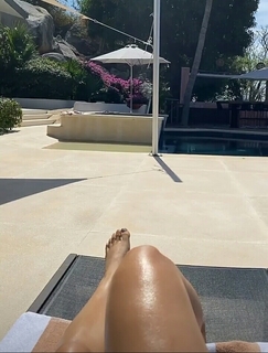 Geraldine Galván feet photo 2