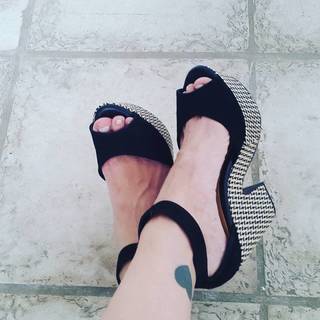 Geraldine Neumann feet photo 20