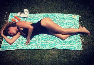 Geraldine Neumann feet photo 16