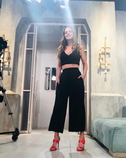 Geraldine Neumann feet photo 7