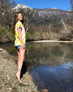 Geraldine Neumann feet photo 10