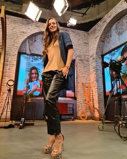Geraldine Neumann feet photo 6