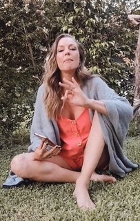 Geraldine Neumann feet photo 17