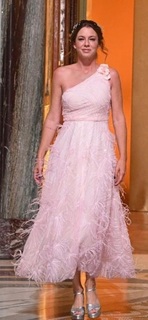 Geraldine Neumann feet photo 1