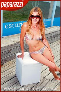 Geraldine Neumann feet photo 8