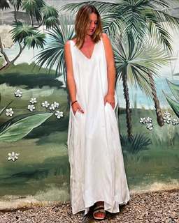 Geraldine Neumann feet photo 12