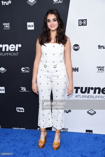 Geraldine Viswanathan feet photo thumbnail