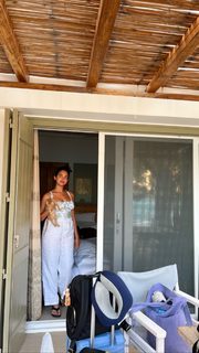 Geraldine Viswanathan feet photo thumbnail