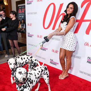 Geraldine Viswanathan feet photo thumbnail