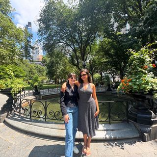 Geraldine Viswanathan feet photo thumbnail