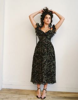Geraldine Viswanathan feet photo thumbnail