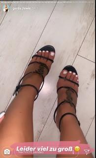Gerda J. Lewis feet photo 1