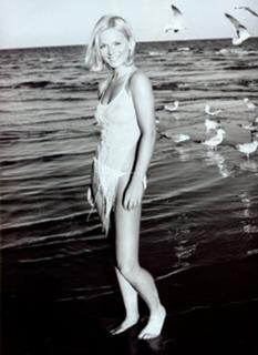 Geri Halliwell-Horner feet photo 18