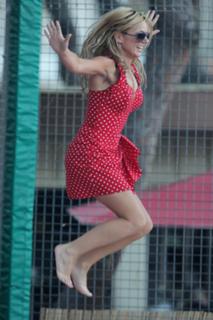 Geri Halliwell-Horner feet photo 1