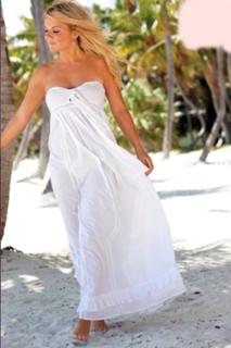 Geri Halliwell-Horner feet photo 18