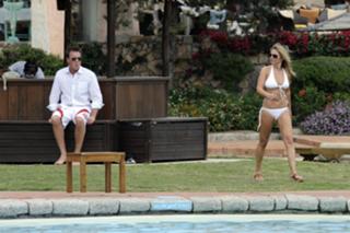 Geri Horner feet photo thumbnail