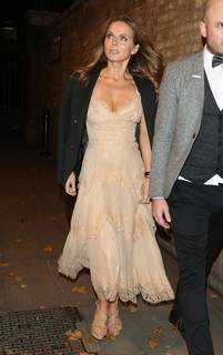 Geri Horner feet photo thumbnail