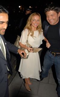 Geri Horner feet photo thumbnail