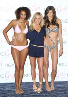 Geri Horner feet photo thumbnail