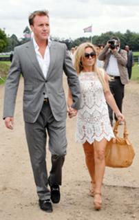 Geri Horner feet photo thumbnail