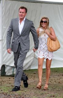 Geri Horner feet photo thumbnail