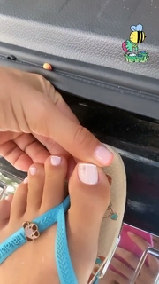 Gezary Matuda feet photo 16