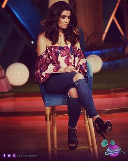 Ghadah Adel feet photo thumbnail