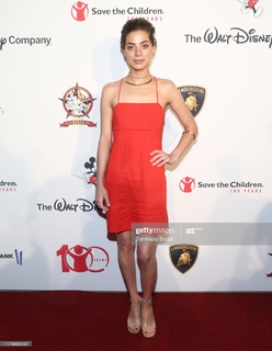 Gia Mantegna feet photo 12