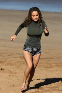 Giada De Laurentiis feet photo thumbnail