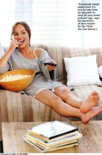 Giada De Laurentiis feet photo thumbnail