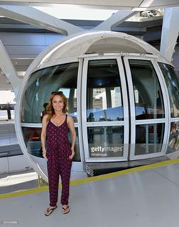 Giada De Laurentiis feet photo thumbnail