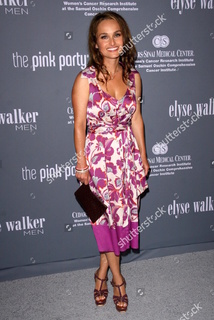 Giada De Laurentiis feet photo thumbnail