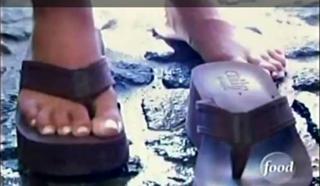 Giada De Laurentiis feet photo thumbnail