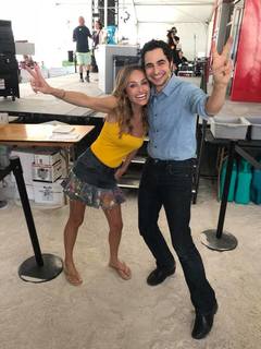 Giada De Laurentiis feet photo thumbnail