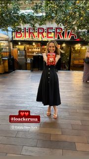 Giada De Laurentiis feet photo thumbnail