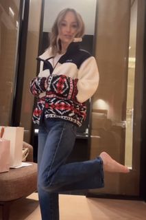 Giada De Laurentiis feet photo 11