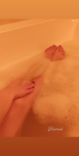 Giada Etro feet photo 11