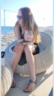 Giada Etro feet photo 3