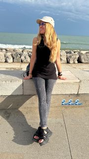 Giada Etro feet photo 16