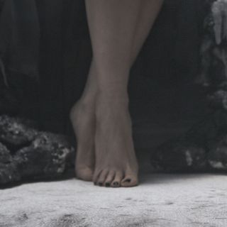 Giada Etro feet photo 3