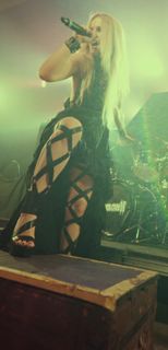 Giada Etro feet photo 14