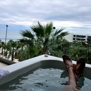 Gianella Neyra feet photo 7