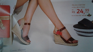 Gianne Albertoni feet photo 2