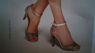 Gianne Albertoni feet photo 1