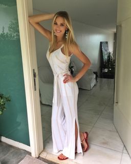 Gianne Albertoni feet photo 1